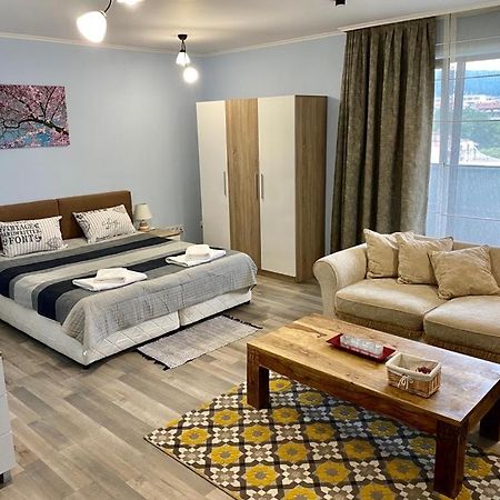 Modena Rooms Center Of Stara Zagora Eksteriør bilde
